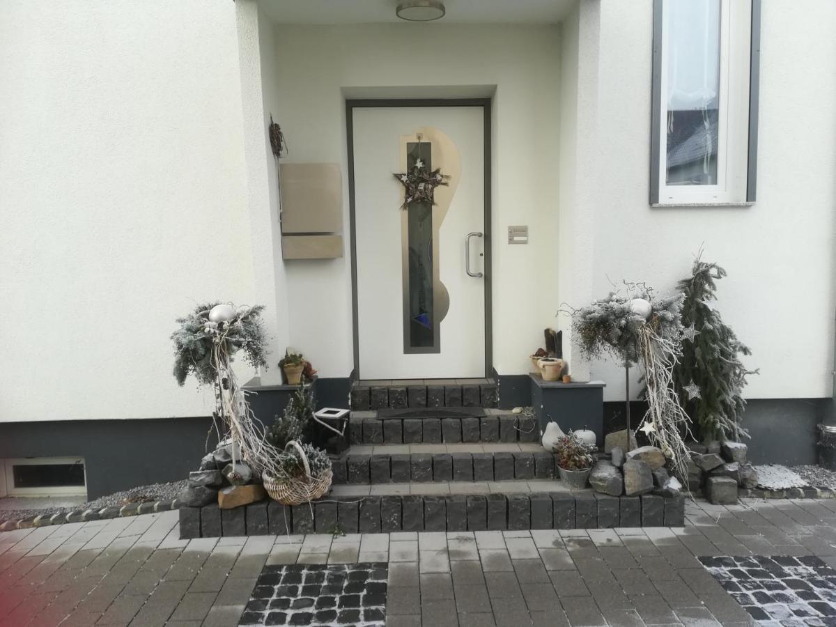 Appartment Fasanenhof Klinikum Und Uni Nah Mit Netflix Kassel Eksteriør bilde