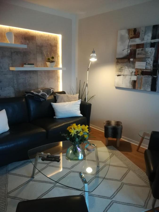 Appartment Fasanenhof Klinikum Und Uni Nah Mit Netflix Kassel Eksteriør bilde